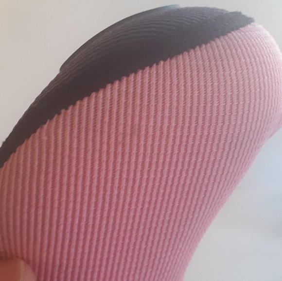 Pink Breast Cancer Awareness Stealth Club Cover #5  Stretch Material FLAW - Picture 5 of 12